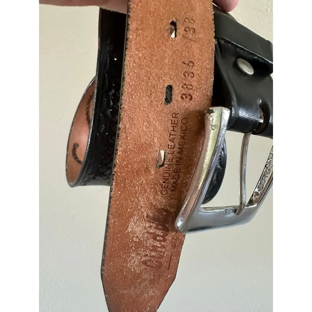 Cindilo handtooled scorpion